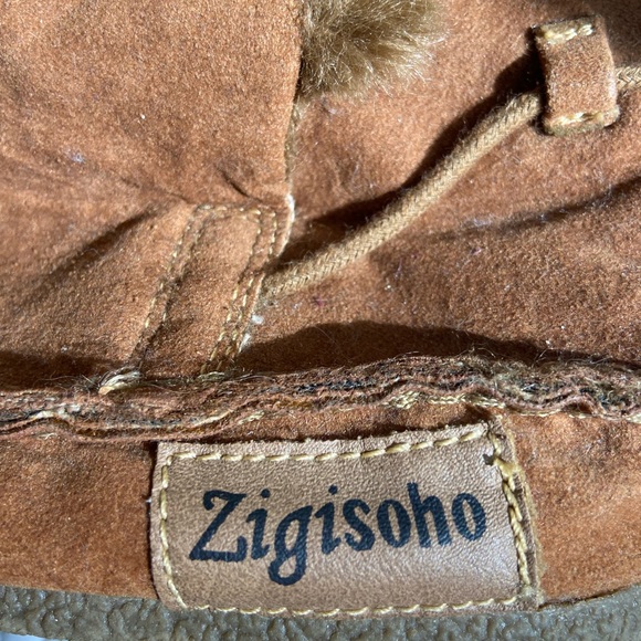 Zigisoho boots ..very good condition - Picture 2 of 2